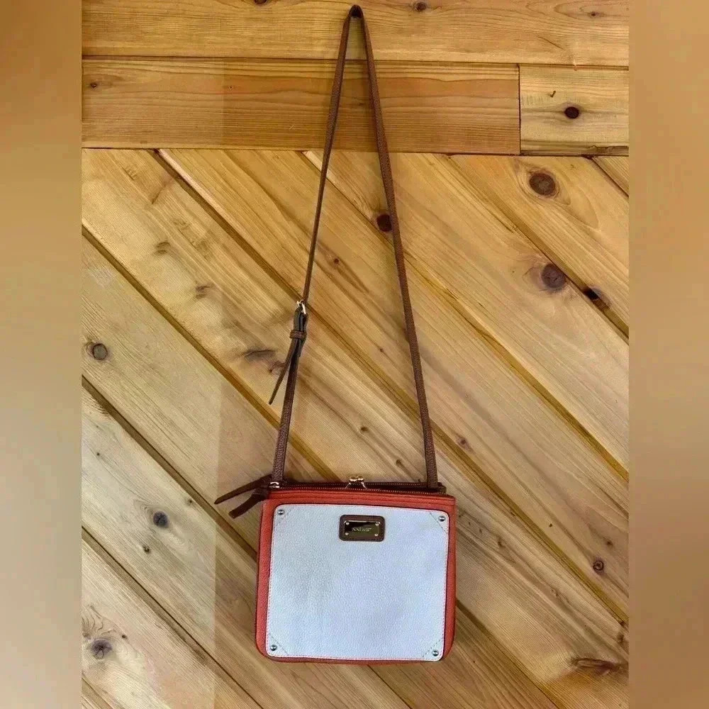 Nine West JADA Cross Bag Cream & Salmon Lining Multi Compartments 9 x 8 x 5